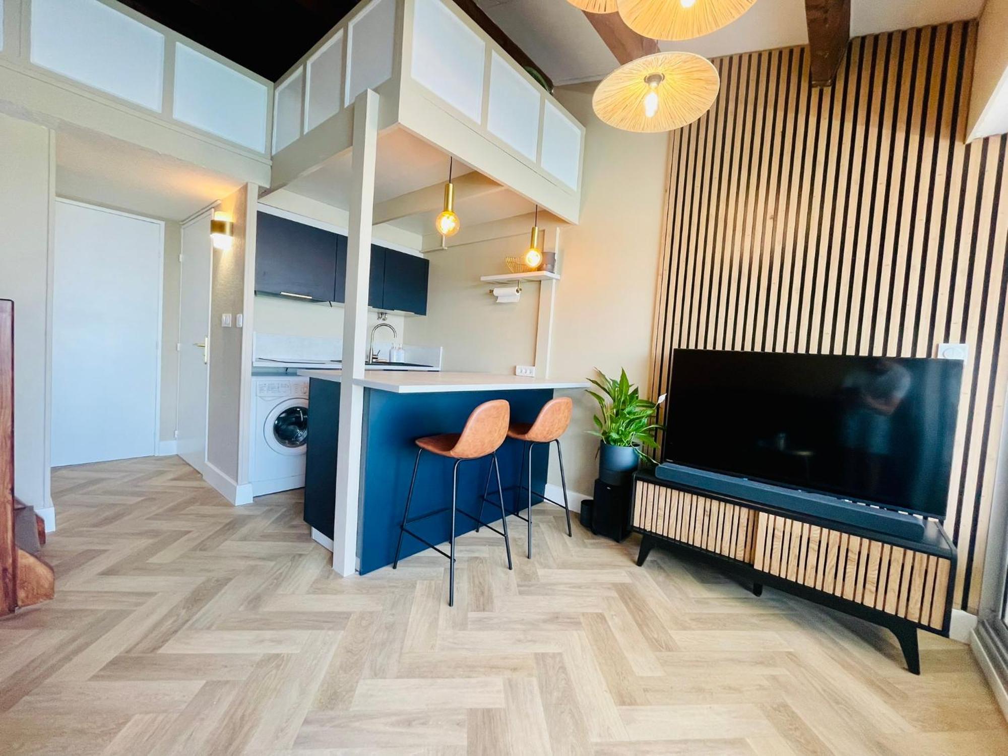 Cap D'agde T2 4-6 Personnes Mezzanine Vue Piscine Wifi Appartement