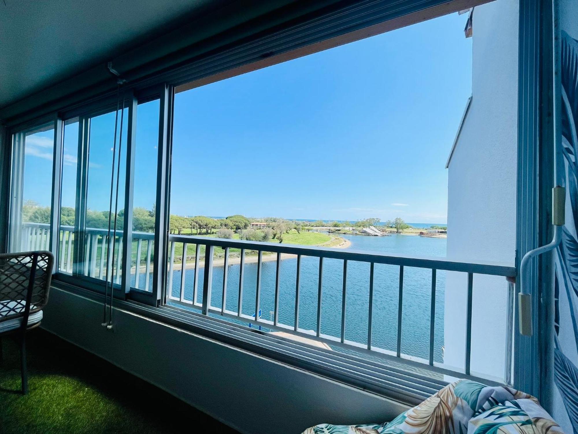 Appartement Cap D'agde T2 4-6 Personnes Mezzanine Vue Piscine Wifi *